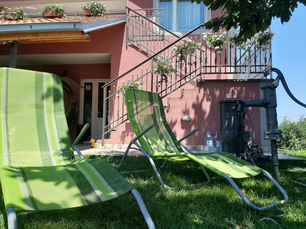 Apartments "Predah Kod Baraca" Ni Esterno foto