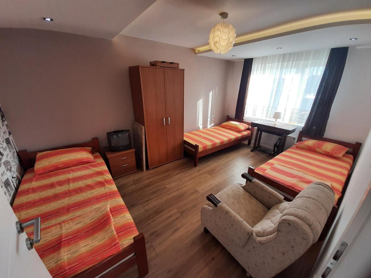 Apartments "Predah Kod Baraca" Ni Esterno foto